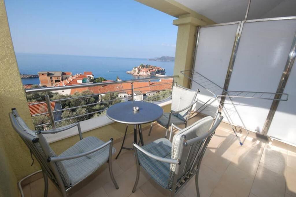 Bmv Room 2 With East Island View Sveti Stefan Exterior foto